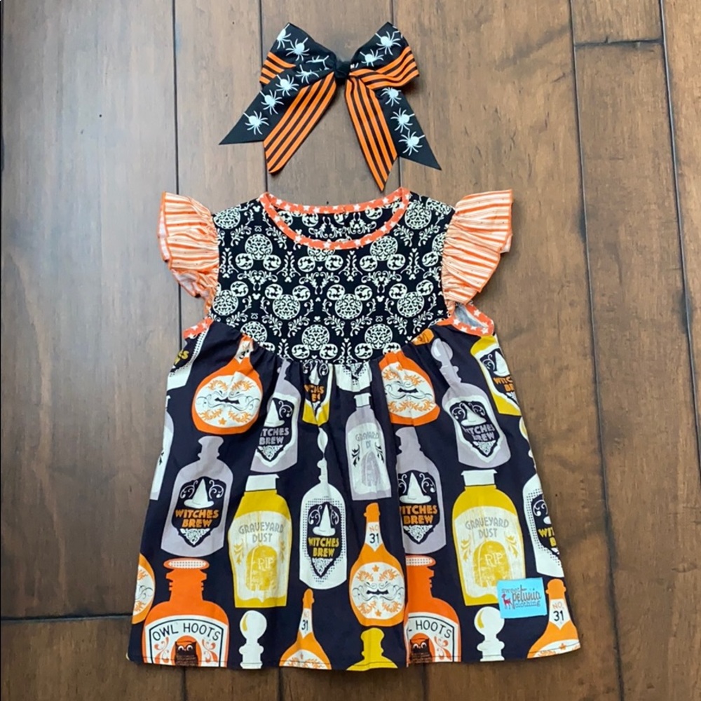 Sweet Petunia Halloween top